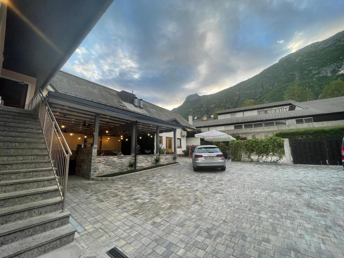 Gostisce Sovdat Bovec Bagian luar foto